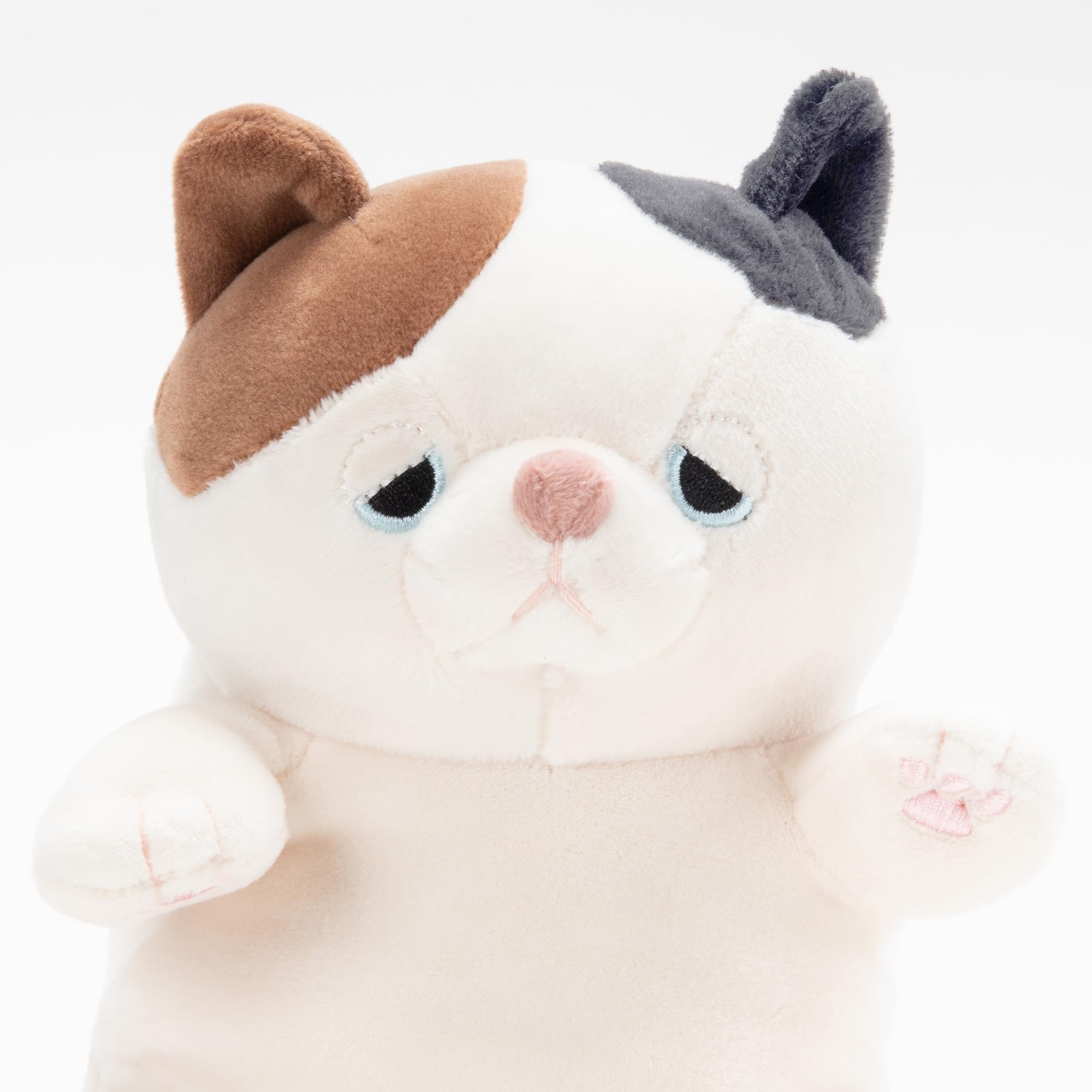 Amazon|りぶはあと座り抱き枕プレミアムねむねむアニマルズミケネコの Amazon|りぶはあと座り抱き枕プレミアムねむねむアニマルズミケネコの